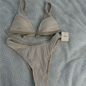 Zaful Cream Ribbed Bikini Set